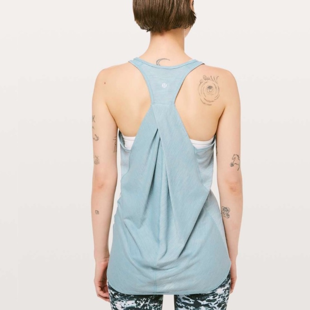 Lululemon Essential Tank in Heathered Blue Cast